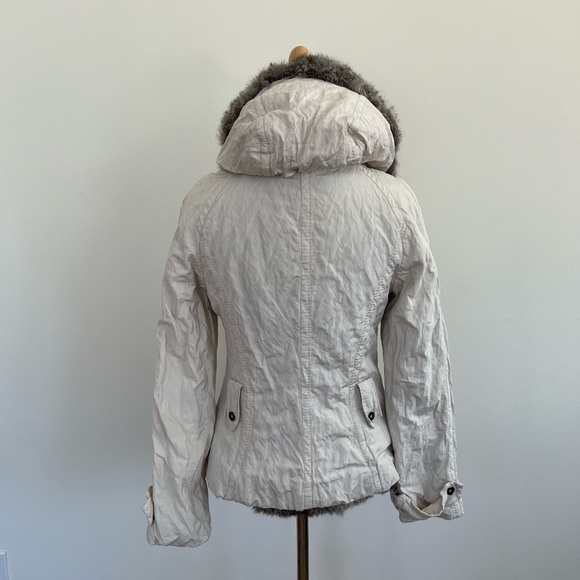 CH Carolina Herrera Jacket Rabbit Fur Size Small - Picture 3 of 11